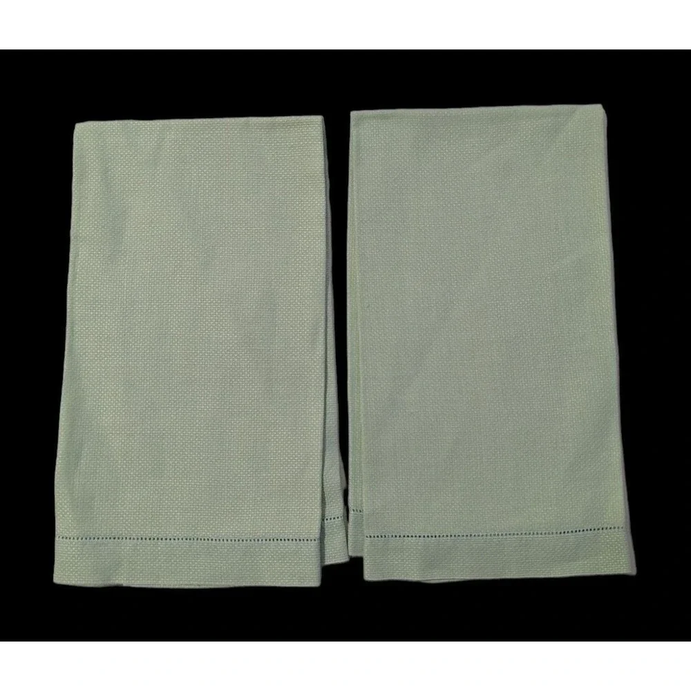 Unbranded please see